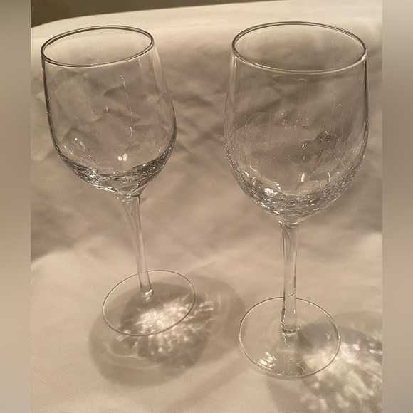Pier 1 White Wine Goblet Angled Rim Crackle Glasses Set of 2 - Picture 3 of 6